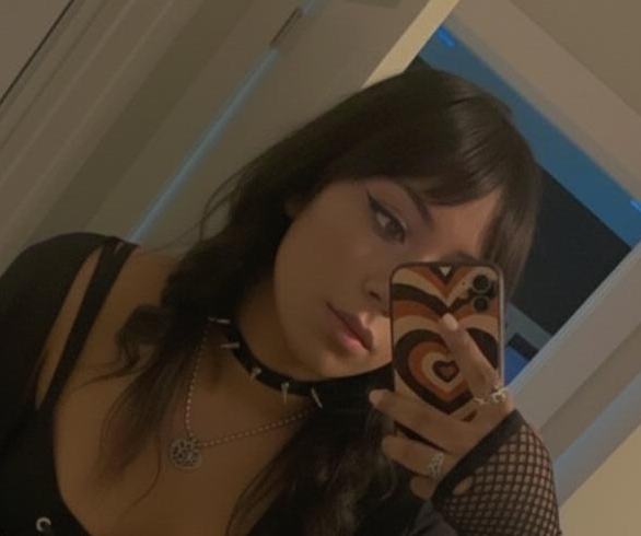 Alexa F.
